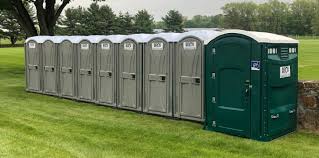 Best VIP or Luxury Restroom Trailers  in Leith Hatfield, PA